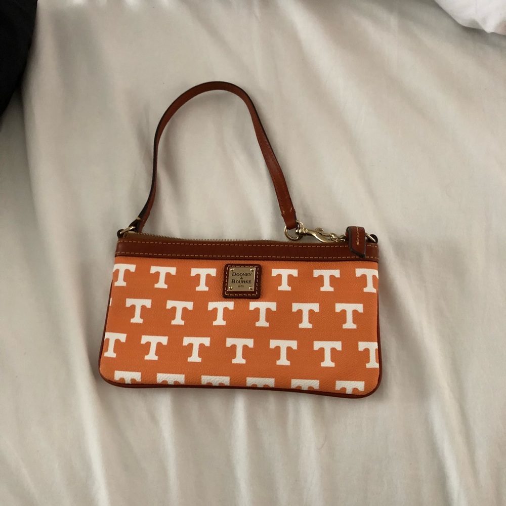 Dooney & Bourke Tennessee Volunteers wristlet